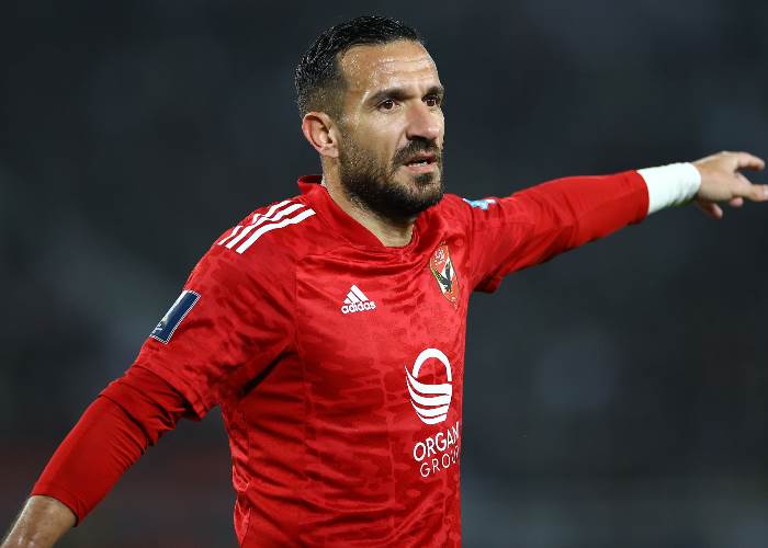 الأهلي يحدد مستقبل معلول وعبد القادر في مونديال الأندية