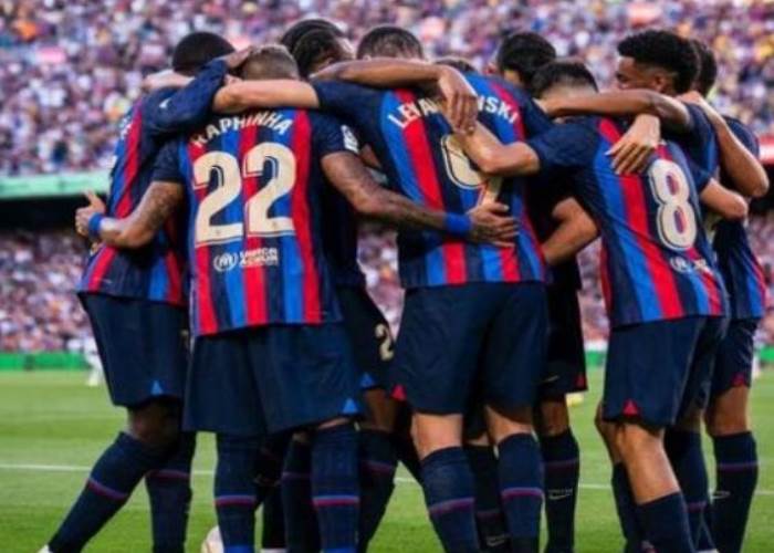 سيناريوهات تتويج برشلونة بلقب الدوري الإسباني