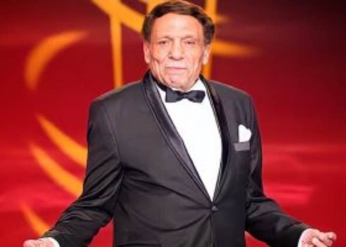 محمود سعد يعتبر الجلوس مع عادل إمام مخاطرة