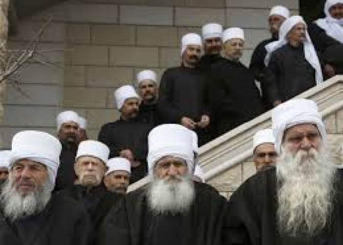 إسرائيل تعلن عن نشر قواتها في جنوب سوريا لحماية المناطق الدرزية