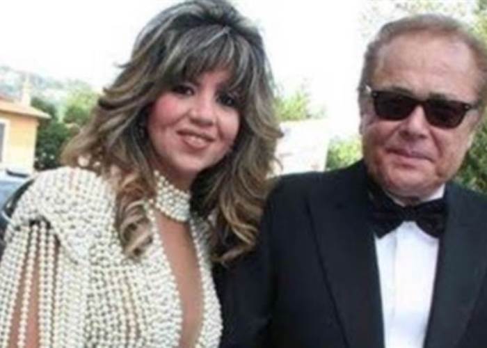 بعد 27 عاماً من الطلاق.. ورثة محمود عبدالعزيز يكشفون عن أسرار علاقته ببوسي شلبي