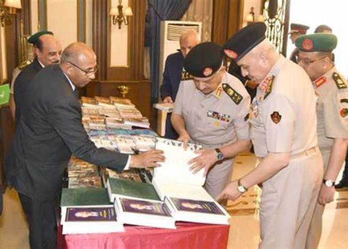 مناقشة البحث الرئيسي لهيئة البحوث العسكرية بحضور وزير الدفاع