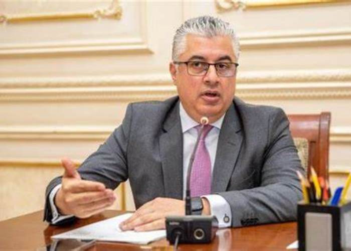 اقتصادية قناة السويس تستكشف سبل التعاون مع حاكم جواندونج الصينية