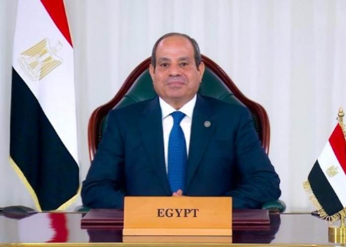 الرئيس السيسي يؤكد على أهمية جذب الاستثمارات الأجنبية وتعزيز دور القطاع الخاص