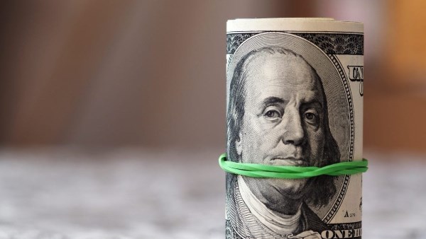 سعر الدولار في ختام تعاملات الثلاثاء